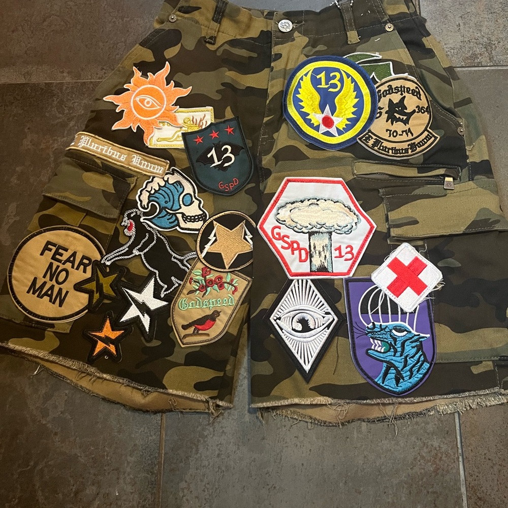 Camouflage Patchwork Men Shorts - image 1